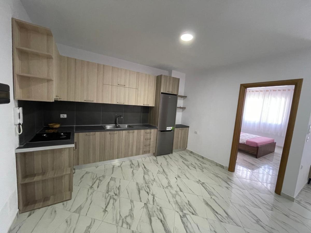 E.I.R Apartments Vlore Exterior photo