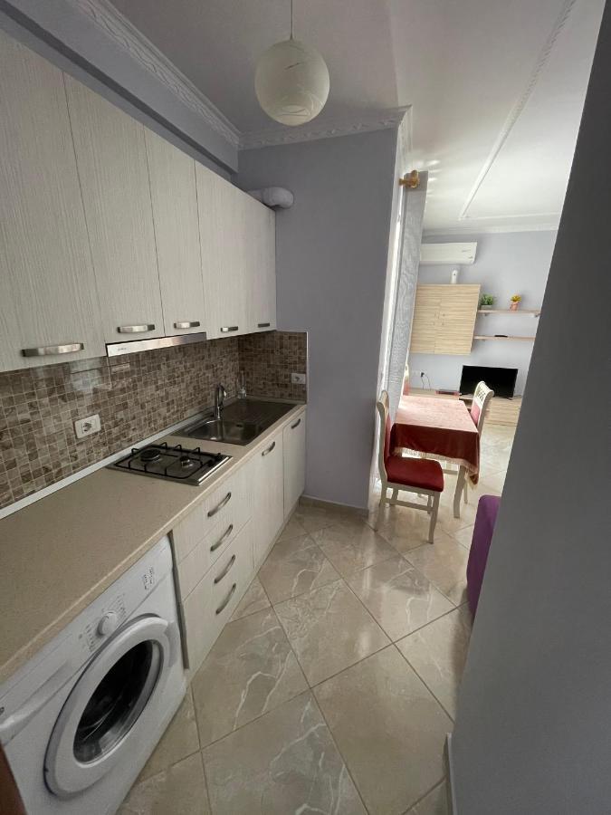 E.I.R Apartments Vlore Exterior photo